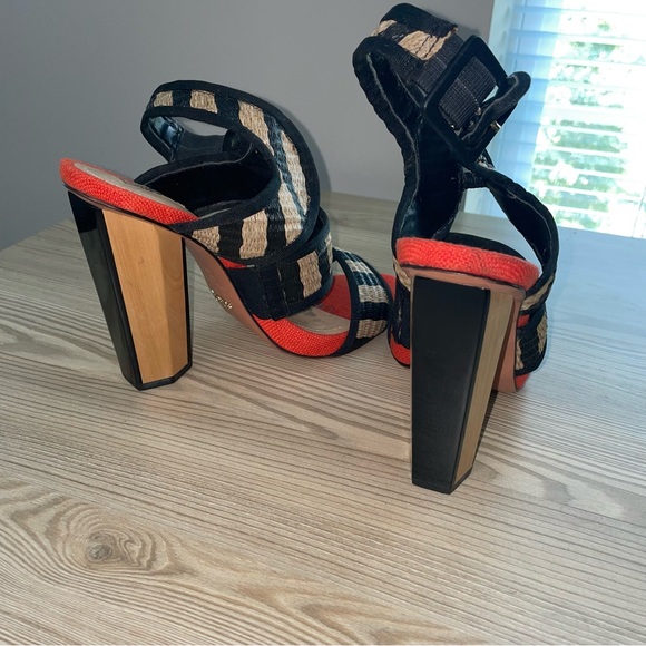 schutz wooden heels size 8 - Picture 3 of 4